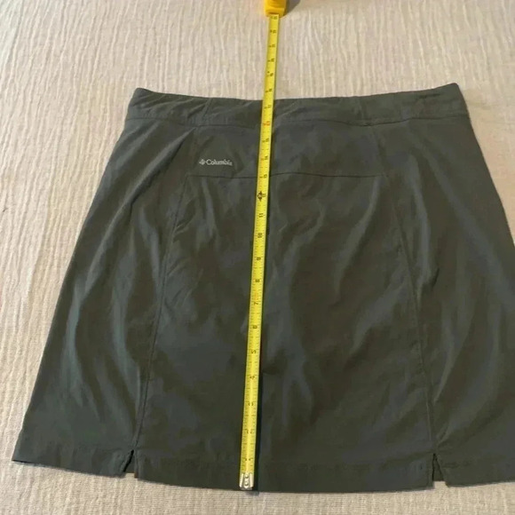 Gray Columbia skirt - Picture 4 of 8